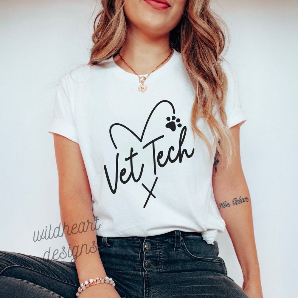 Vet Tech Graphic T-shirt